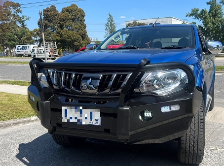 BULLBAR MITSUBISHI TRITON 2015-2018 MQ (v) BULLBAR MITSUBISHI TRITON 2015-2018 MQ