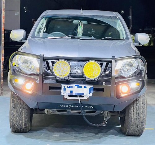Bull bar For Mitsubishi Triton MQ (b) Bull bar For Mitsubishi Triton MQ